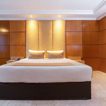 Hotel Bumi Senyiur サマリンダ エクステリア 写真